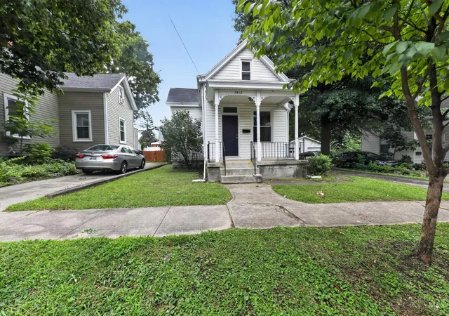 Photo 2 of Single family home for sale at 7412 Elizabeth St, Cincinnati, OH 45231 | MLS# 1887477 | Listing updated on 2026-09-17