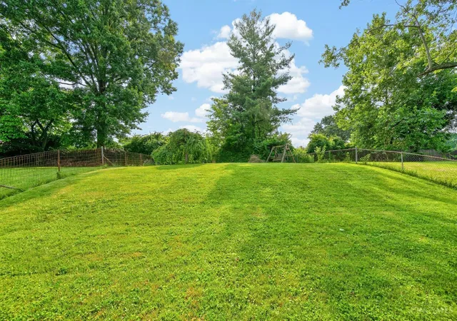 58th image of 3032 Crestmoor Ln, Green Twp, OH 45238 | MLS# 1888558