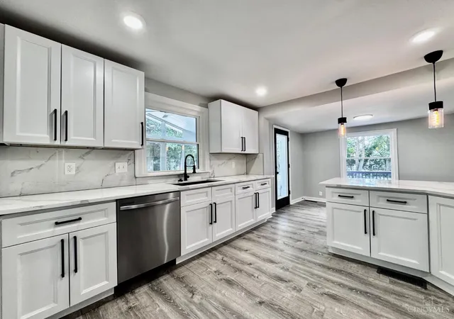2nd image of 4213 Webster Ave, Deer Park, OH 45236 | MLS# 1888222
