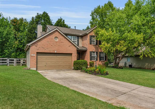 Photo 3 of Single family home for sale at 685 Linn Ct, Monroe, OH 45050 | MLS# 1888324 | Listing updated on 2026-09-15