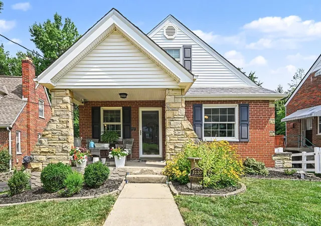 Photo 2 of Sale Pending at 3130 Pershing Ct, Cincinnati, OH 45211 | MLS# 1888186 | Listing updated on 2026-09-14