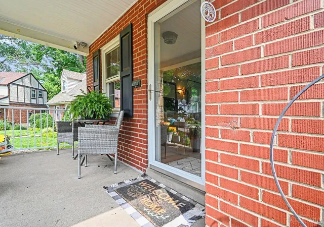 Photo 3 of Sale Pending at 3130 Pershing Ct, Cincinnati, OH 45211 | MLS# 1888186 | Listing updated on 2026-09-14