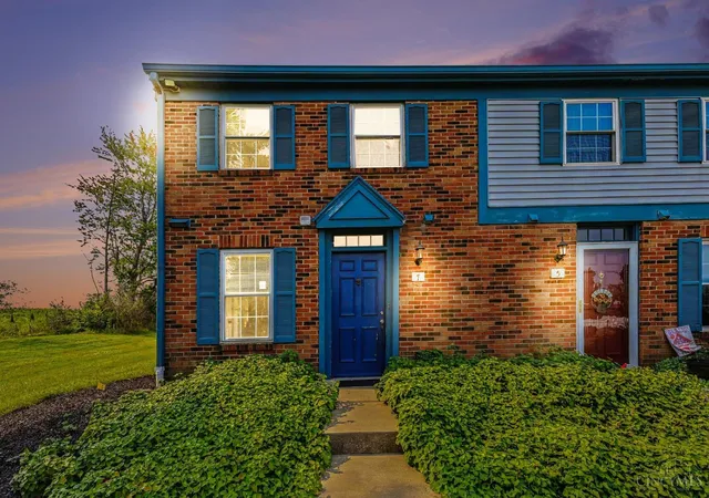 Townhouse for sale at 7 Byrd Tr, Batavia, OH 45103 | MLS# 1888377