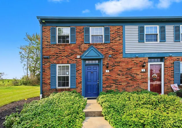 Photo 2 of Townhouse for sale at 7 Byrd Tr, Batavia, OH 45103 | MLS# 1888377 | Listing updated on 2026-08-31