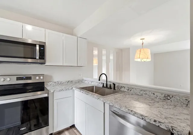 Photo 4 of Townhouse for sale at 4908 Columbia Cir, West Chester, OH 45011 | MLS# 1887843 | Listing updated on 2026-10-01