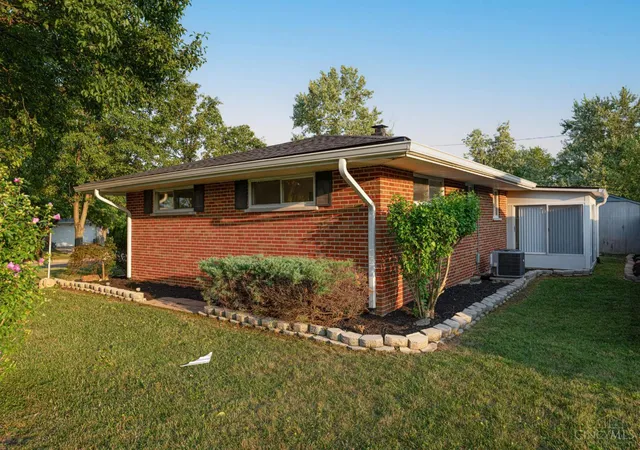 30th image of 459 Glenview Dr, Lebanon, OH 45036 | MLS# 1888608