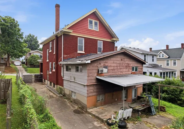 4th image of 2240 Feldman Ave, Norwood, OH 45212 | MLS# 1888656