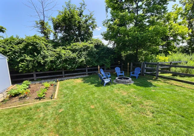 Single family home for sale at 821 Emerald Dr, South Lebanon, OH 45065 | MLS# 1888310 | Listing updated on 2026-09-30