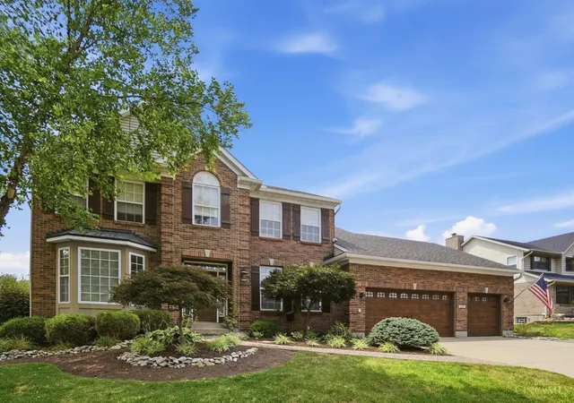 3rd image of 3127 Crooked Tree Dr, Mason, OH 45040 | MLS# 1888625