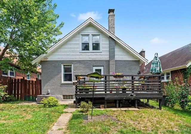 17th image of 3389 Alta Vista Ave, Cincinnati, OH 45211 | MLS# 1888413