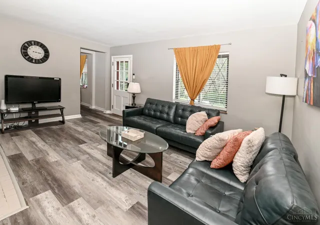 4th image of 5223 Ralph Ave, Green Twp, OH 45238 | MLS# 1888498