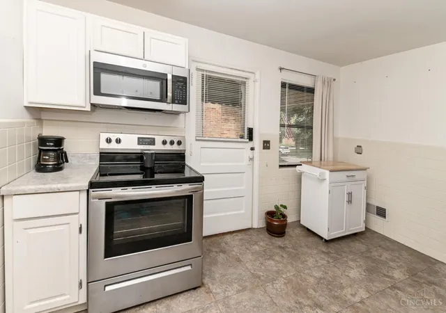 Photo 4 of Single family home for sale at 5223 Ralph Ave, Green Twp, OH 45238 | MLS# 1888498 | Listing updated on 2026-10-01