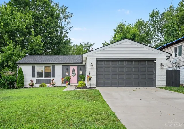Photo 1 of Sale Pending at 11687 Hinkley Dr, Cincinnati, OH 45240 | MLS# 1888692 | Listing updated on 2026-09-11