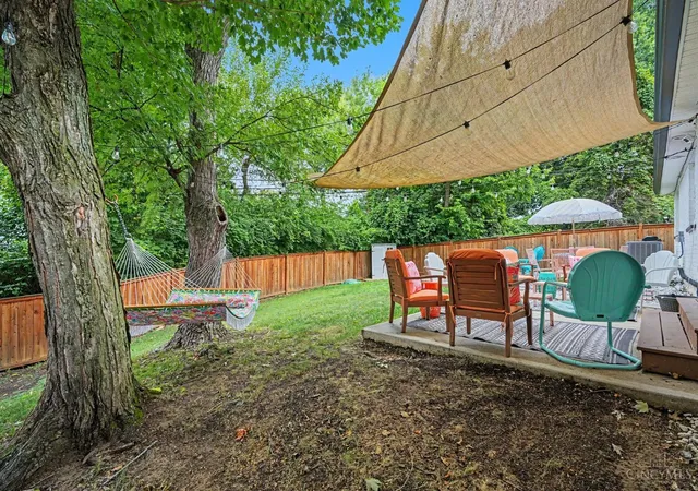 Photo 4 of Sale Pending at 11687 Hinkley Dr, Cincinnati, OH 45240 | MLS# 1888692 | Listing updated on 2026-09-11