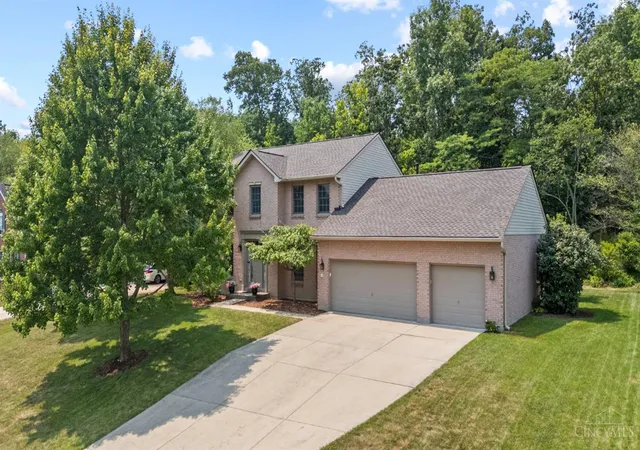 3rd image of 3175 Spalding Dr, Mason, OH 45040 | MLS# 1888577