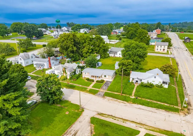 Photo 3 of Single family home for sale at 111 S Cross St, West Union, OH 45693 | MLS# 1888712 | Listing updated on 2026-09-25