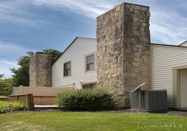 3rd image of 5392 Country Ridge Dr, Mason, OH 45040