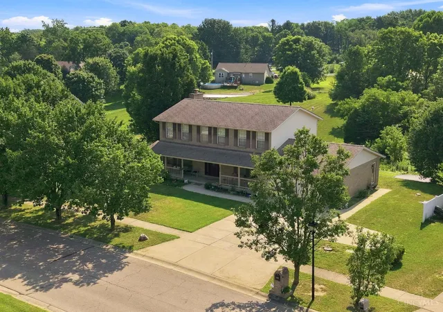 2nd image of 5446 Shady Meadows Dr, Fairfield Twp, OH 45011 | MLS# 1888720
