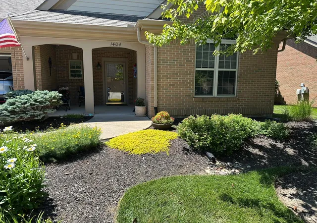 2nd image of 1404 Little Yankee Run, Centerville, OH 45458