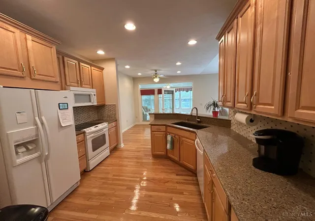 4th image of 1404 Little Yankee Run, Centerville, OH 45458