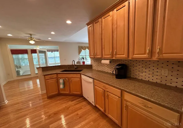 5th image of 1404 Little Yankee Run, Centerville, OH 45458
