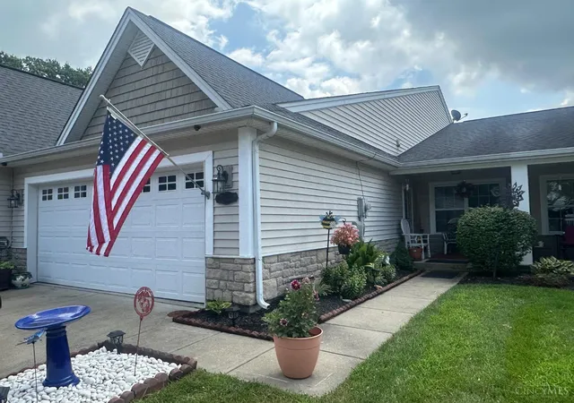 Photo 3 of Condo for sale at 1530 Quarterhorse Cir, Loveland, OH 45140 | MLS# 1888639 | Listing updated on 2026-07-31
