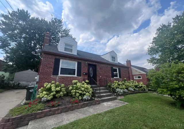 Photo 1 of Single family home for sale at 1719 Sanborn Dr, Reading, OH 45215 | MLS# 1888605 | Listing updated on 2026-08-20