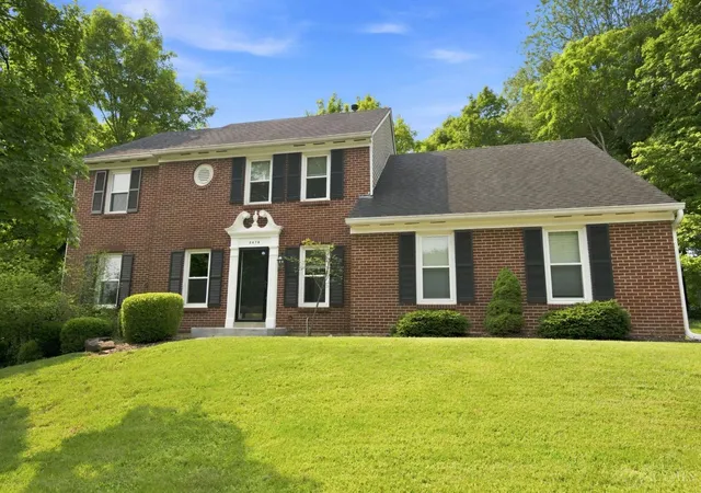 Photo 2 of Single family home for sale at 2678 Royalwoods Ct, Anderson Twp, OH 45244 | MLS# 1888684 | Listing updated on 2026-09-10