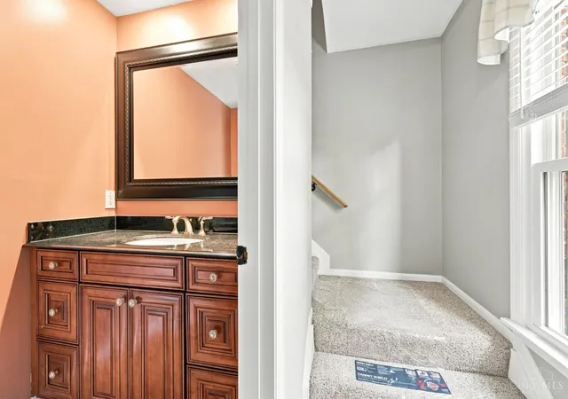 Photo 4 of Single family home for sale at 2678 Royalwoods Ct, Anderson Twp, OH 45244 | MLS# 1888684 | Listing updated on 2026-09-10