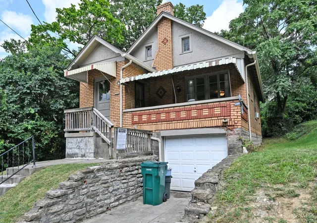 Photo 2 of Sale Pending at 1134 Fairbanks Ave, Cincinnati, OH 45205 | MLS# 1888721 | Listing updated on 2026-09-12