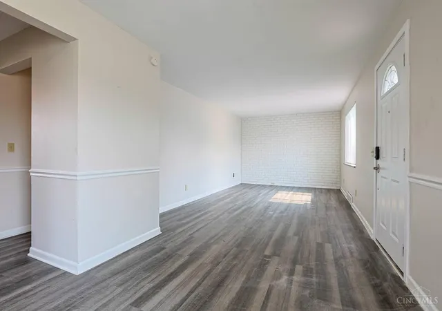 4th image of 556 Grandin Ave, Springdale, OH 45246 | MLS# 1888749