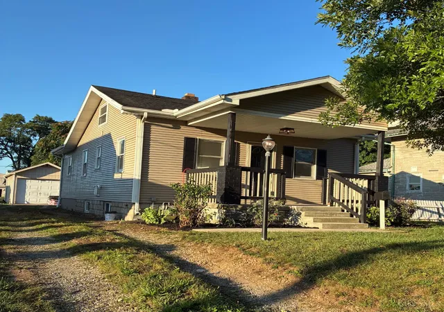 1st image of 1108 Lafayette Ave, Middletown, OH 45044 | MLS# 1888702