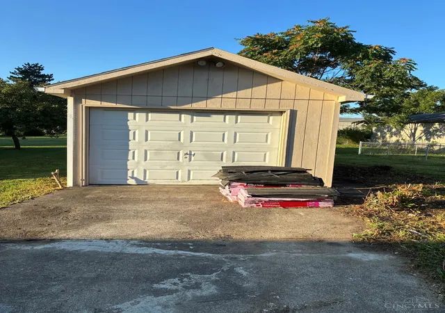 23rd image of 1108 Lafayette Ave, Middletown, OH 45044 | MLS# 1888702