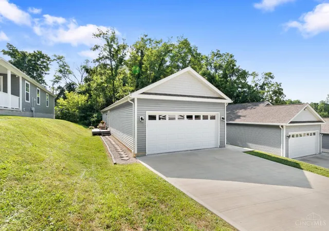 3rd image of 117 Springlake Ave, Hillsboro, OH 45133 | MLS# 1888663