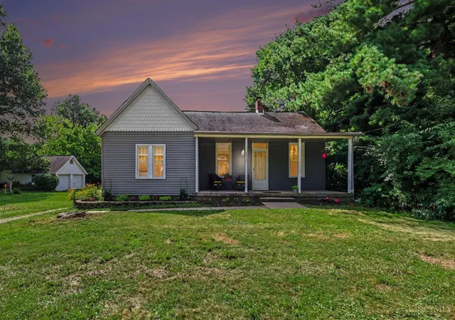 Photo 2 of Sale Pending at 4512 Tealtown Rd, Batavia, OH 45103 | MLS# 1881500 | Listing updated on 2026-08-22