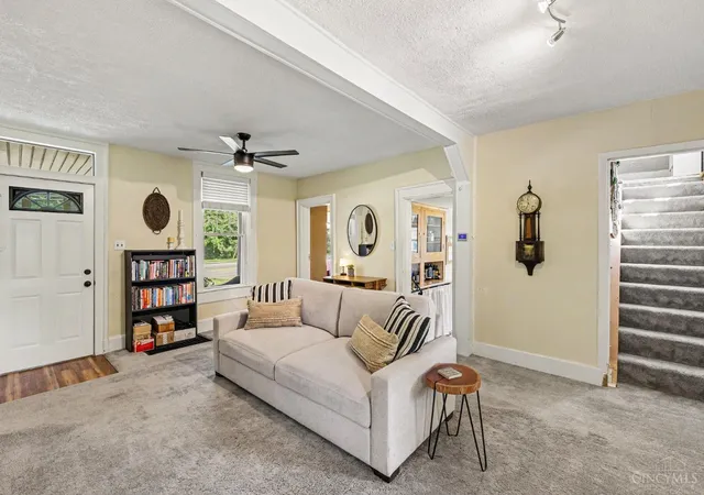 Photo 3 of Sale Pending at 4512 Tealtown Rd, Batavia, OH 45103 | MLS# 1881500 | Listing updated on 2026-08-22