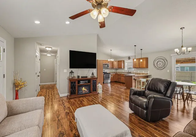 5th image of 113 Kayleigh Dr, Mt Orab, OH 45154 | MLS# 1888746