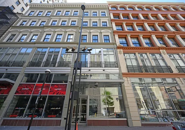 Photo 2 of Condo for sale at 15 W 4th Street #401, Cincinnati, OH 45202 | MLS# 1888602 | Listing updated on 2026-09-09