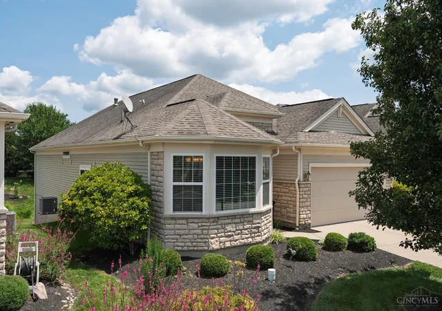 Photo 2 of Sale Pending at 1270 Secretariat Ct, Batavia Twp, OH 45103 | MLS# 1888799 | Listing updated on 2026-08-31