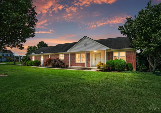 Photo 1 of Single family home for sale at 8255 Lakevalley Dr, Cincinnati, OH 45247 | MLS# 1888592 | Listing updated on 2026-09-09