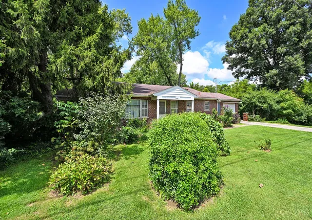 2nd image of 7007 Harrison Ave, Green Twp, OH 45247 | MLS# 1888829