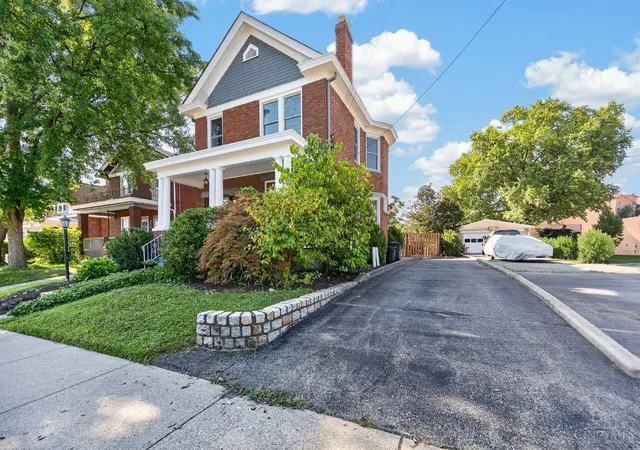3rd image of 3677 Herbert, Cincinnati, OH 45211 | MLS# 1887716