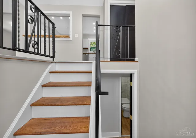 Photo 4 of House for sale at 6244 Beechmont Ave, Cincinnati, OH 45230 | MLS# 1888882 | Listing updated on 2026-08-17