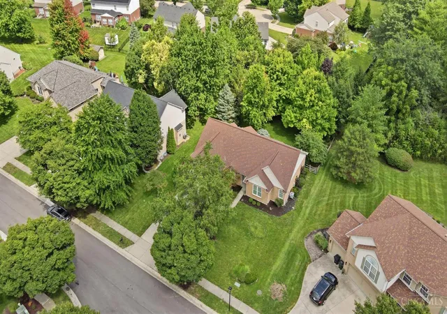 3rd image of 5620 Shagbark Ct, Mason, OH 45040 | MLS# 1888886