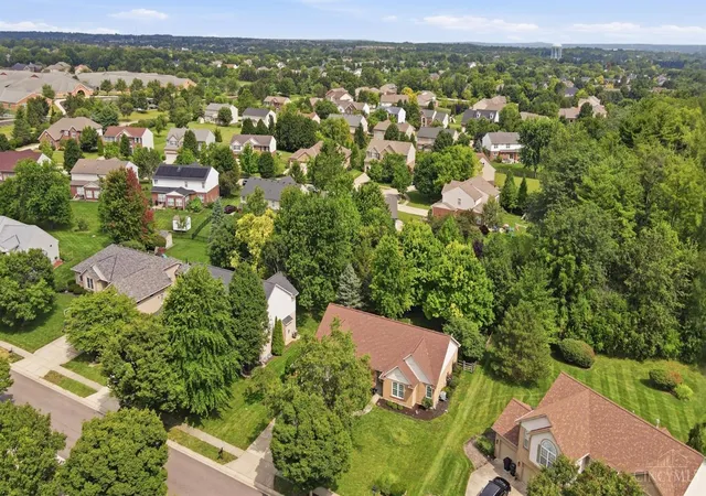 4th image of 5620 Shagbark Ct, Mason, OH 45040 | MLS# 1888886