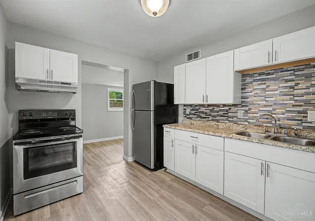 3rd image of 1632 Pershing Blvd, Dayton, OH 45410 | MLS# 1888416