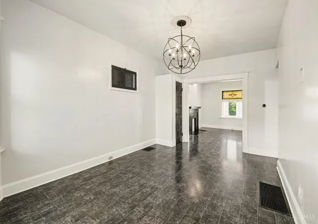 4th image of 2006 Breen St, Cincinnati, OH 45208 | MLS# 1888791