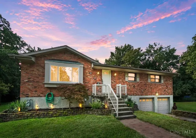 1st image of 4733 Eizabeth Pl, Blue Ash, OH 45242 | MLS# 1888782