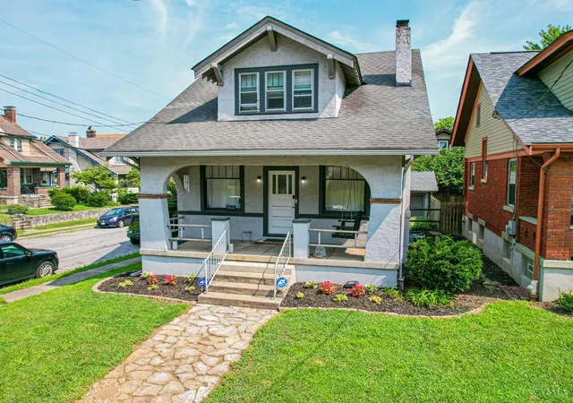 Photo 2 of Sale Pending at 644 Clemmer Ave, Cincinnati, OH 45219 | MLS# 1888914 | Listing updated on 2026-09-10