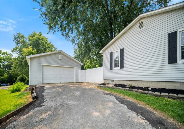 23rd image of 707 Larry Ave, West Union, OH 45693 | MLS# 1888508